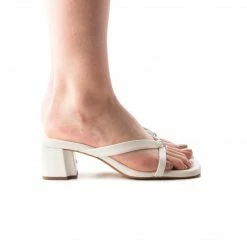 L'INTERVALLE Fora Cream Leather WOMEN