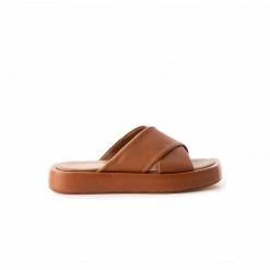 L'INTERVALLE Oda Tan Leather