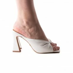 L'INTERVALLE Suva White Leather