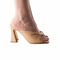 L'INTERVALLE WOMEN Suva Tan Leather