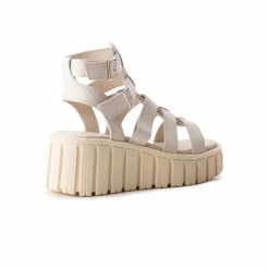 L'INTERVALLE Harajuku Beige Leather