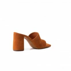 L'INTERVALLE Aliados Tan Suede WOMEN