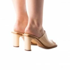 L'INTERVALLE WOMEN Corvo Nude Leather