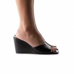 L'INTERVALLE Toscana Black Leather