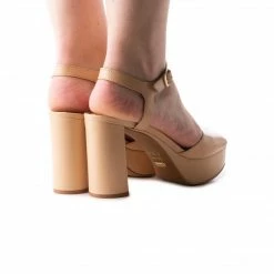 L'INTERVALLE Minorca Tan Leather