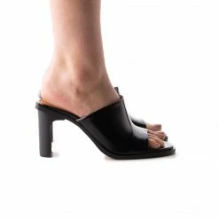 L'INTERVALLE Corvo Black Leather