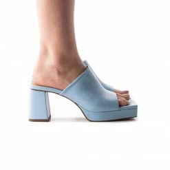L'INTERVALLE Nomia Light Blue Leather WOMEN