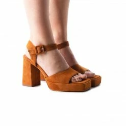 L'INTERVALLE WOMEN Jalapa Tan Suede