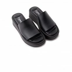 L'INTERVALLE Lovely Black Leather