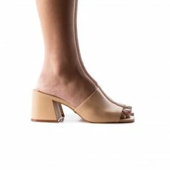 L'INTERVALLE Clarabelle Camel Leather