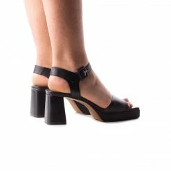 L'INTERVALLE Eos Black Leather WOMEN