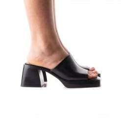 L'INTERVALLE WOMEN Mexicali Black Leather