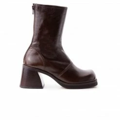 L'INTERVALLE Lesly Chestnut Leather WOMEN