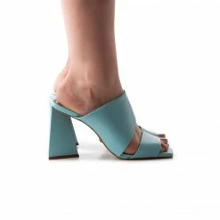 L'INTERVALLE WOMEN Barbera Blue Leather