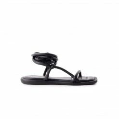 L'INTERVALLE Cherie Black Polyurethane