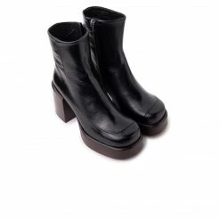 L'INTERVALLE Darby Black Leather