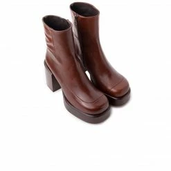 L'INTERVALLE Darby Chestnut Leather