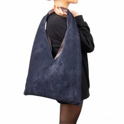 L'INTERVALLE Victoire Dark Blue Suede