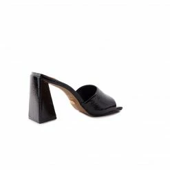 L'INTERVALLE WOMEN Cuba Black Naplack