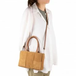 L'INTERVALLE WOMEN Concetta Sand Suede