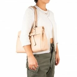 L'INTERVALLE Avenue Camel Leather