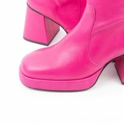 L'INTERVALLE Amiens Fuchsia Leather