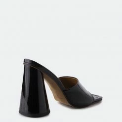 L'INTERVALLE WOMEN Alaya Black Patent