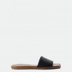 L'INTERVALLE Chupsie Black Leather