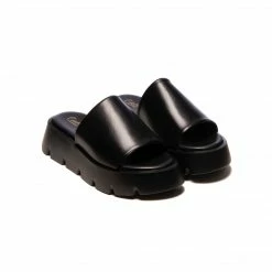 L'INTERVALLE WOMEN Baco Black Leather