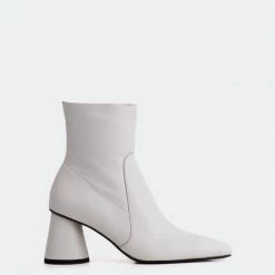 L'INTERVALLE Eaton White Leather BOOTS