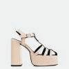 L'INTERVALLE Loretta Nude Patent