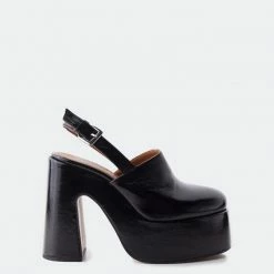 L'INTERVALLE Machai Black Leather