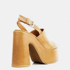 L'INTERVALLE Machai Camel Leather