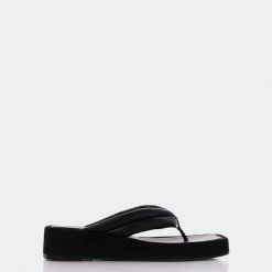 L'INTERVALLE Flip Flops Senda Black Leather