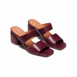 L'INTERVALLE Julia Bordeaux Leather WOMEN