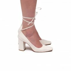 L'INTERVALLE WOMEN Camellia White Leather